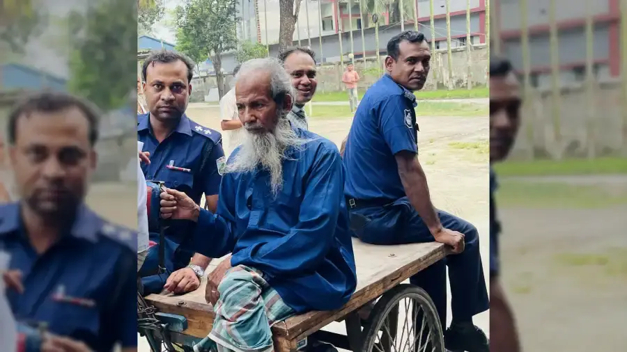 নওগাঁর রানীনগরে তৃতীয় শ্রনীর ছাত্রীর ধর্ষন চেষ্টার অভিযোগে ৭০বছরের এক বৃদ্ধকে গ্রেফতার