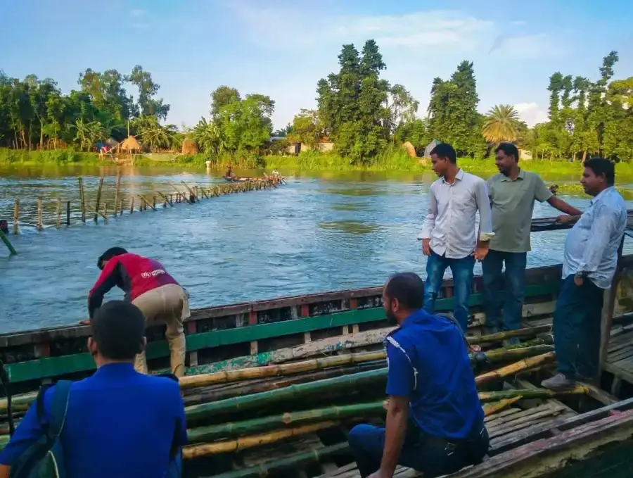 সিংড়ায় অবৈধ স্রোতিজালের বিরুদ্ধে অভিযান, সরানো হলো তিন কাঠামো