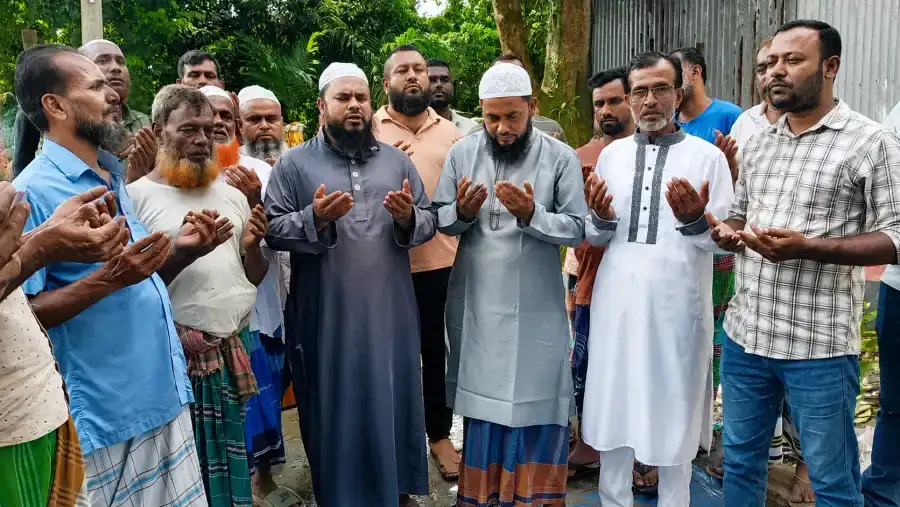 সোনারগাঁয়ে পানাম-গাবতলী সংযোগ সড়কের সিসি-আরসিসি ঢালাই কাজের উদ্বোধন