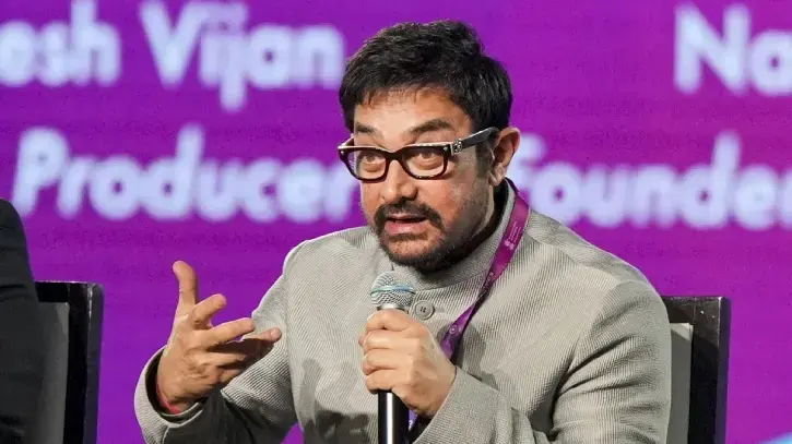 ‘লালকারা’য় ২৫ বছরের তরুণের চরিত্রে আমির খান
