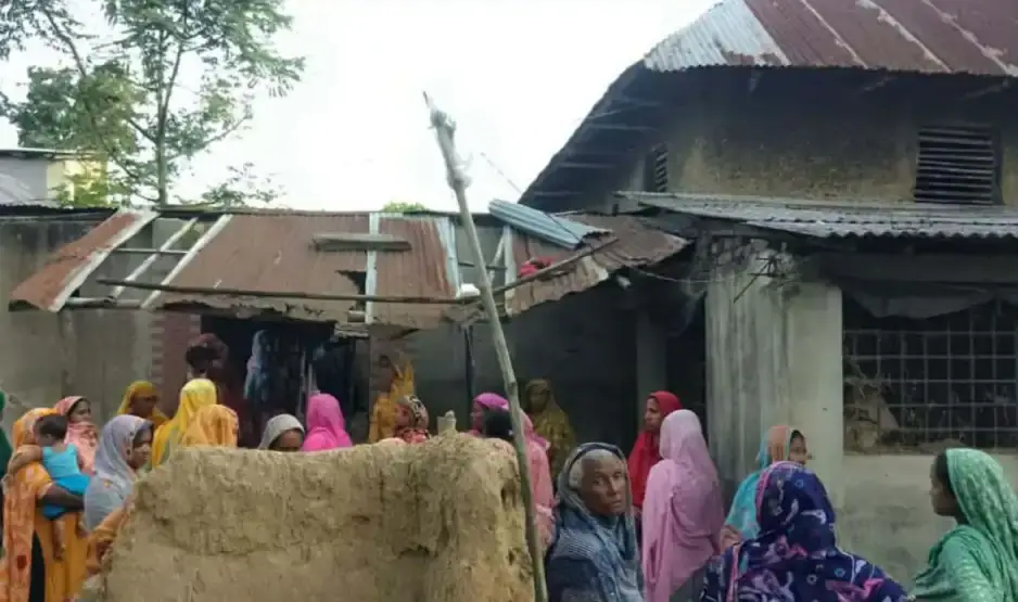 নওগাঁর মহাদেবপুরে চাকলা গ্রামে দুর্ধর্ষ ডাকাতি, স্বর্ণালংকার ও নগদ অর্থ লুট